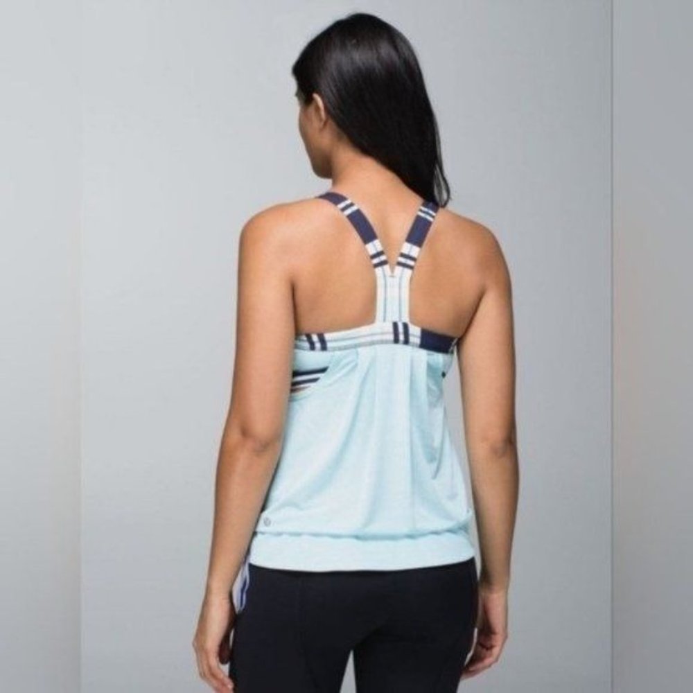 Lululemon Racerback activewear Top, size 4 - Picture 12 of 12